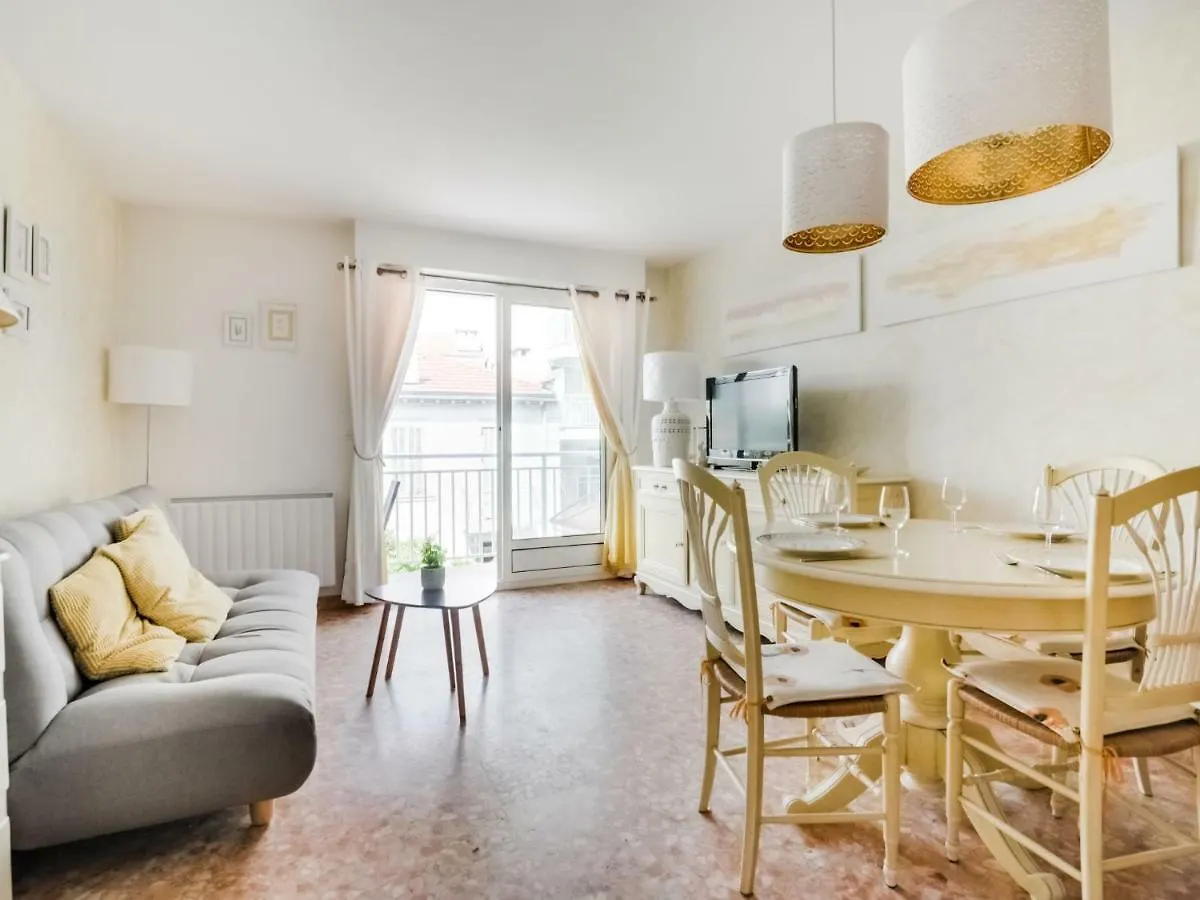 Apartment Reine Astrid-3 By Interhome Cannes 0*,